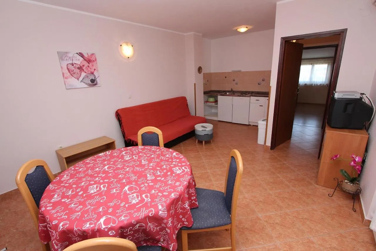 Rooms And Apartments Dino Rovigno