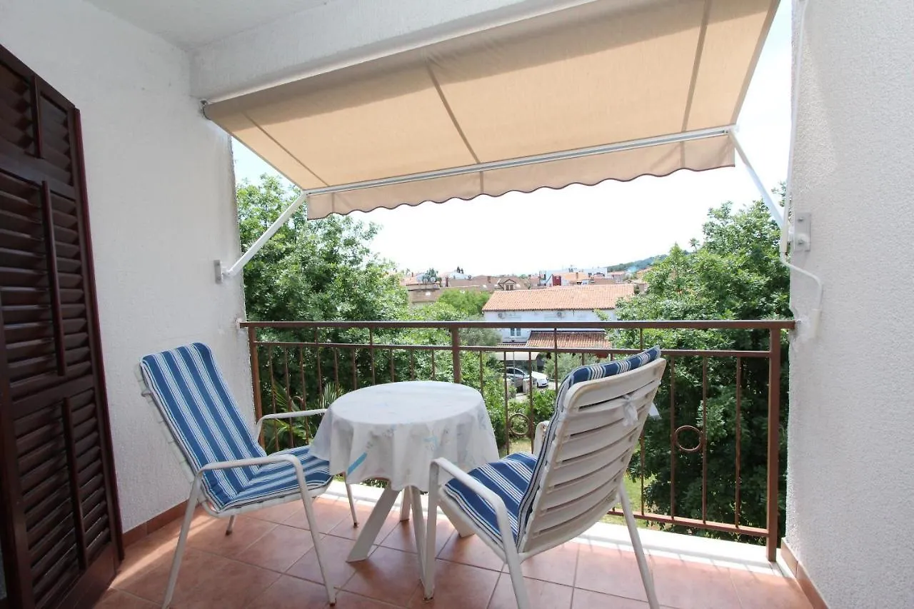 Rooms And Apartments Dino Rovinj
